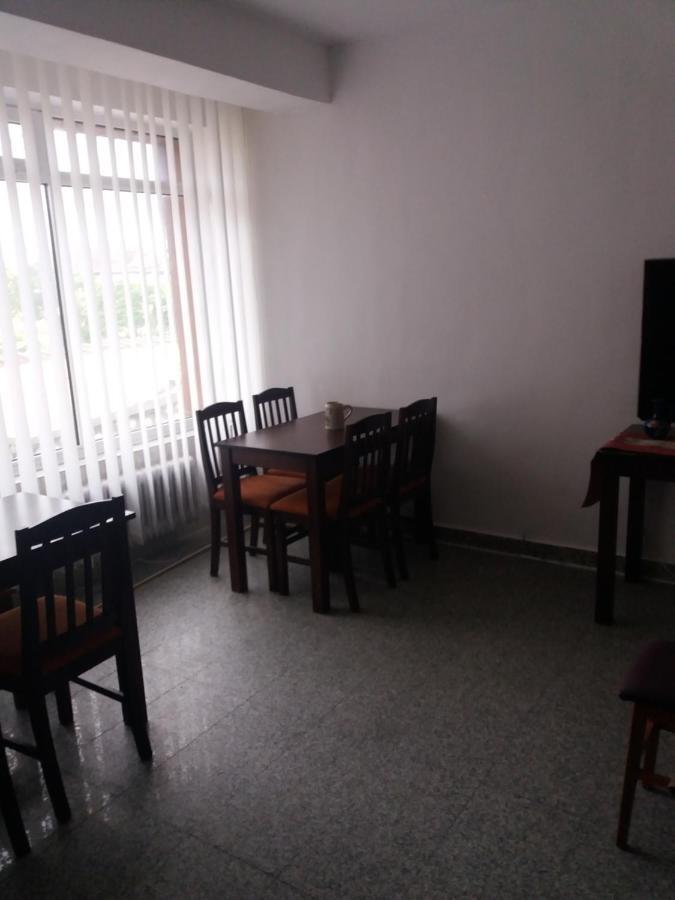 Appartement Cazare Neu-Arad Autostrada Extérieur photo