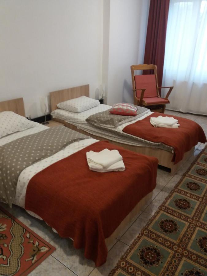 Appartement Cazare Neu-Arad Autostrada Extérieur photo