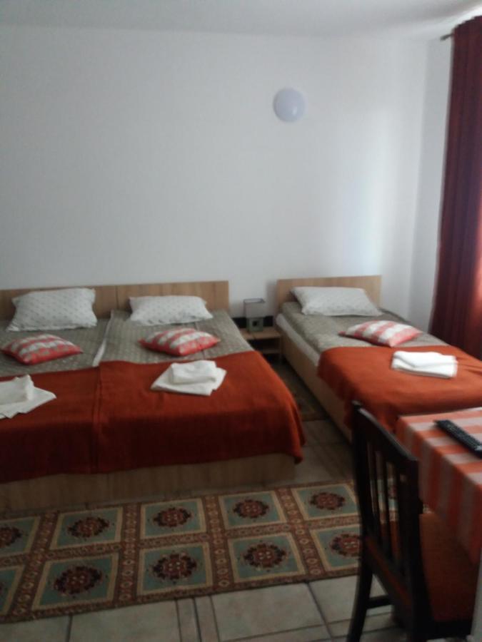 Appartement Cazare Neu-Arad Autostrada Extérieur photo