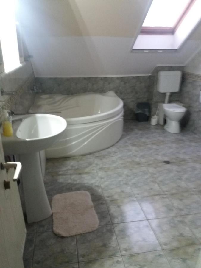 Appartement Cazare Neu-Arad Autostrada Extérieur photo